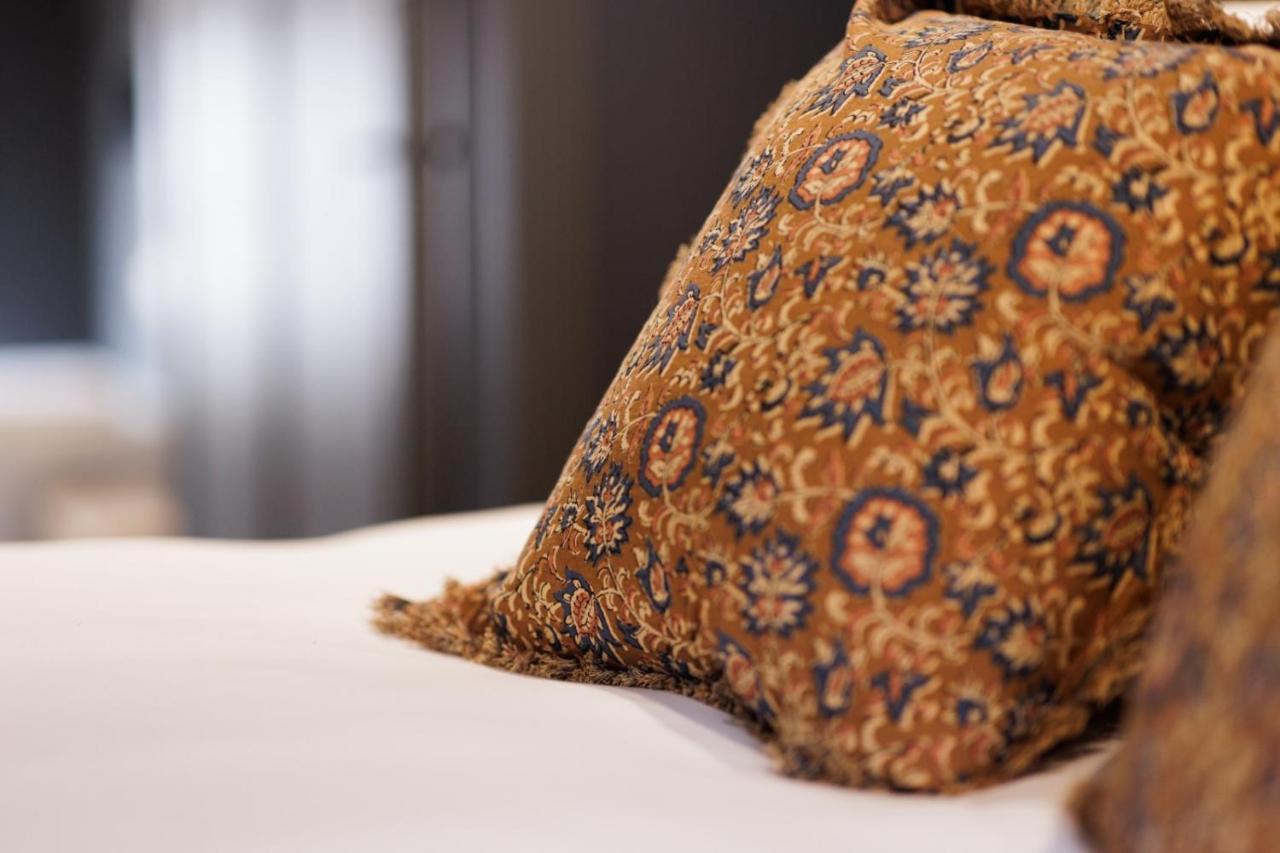 The Silk Rooms, At The Freemasons Inn Натсфорд Екстер'єр фото
